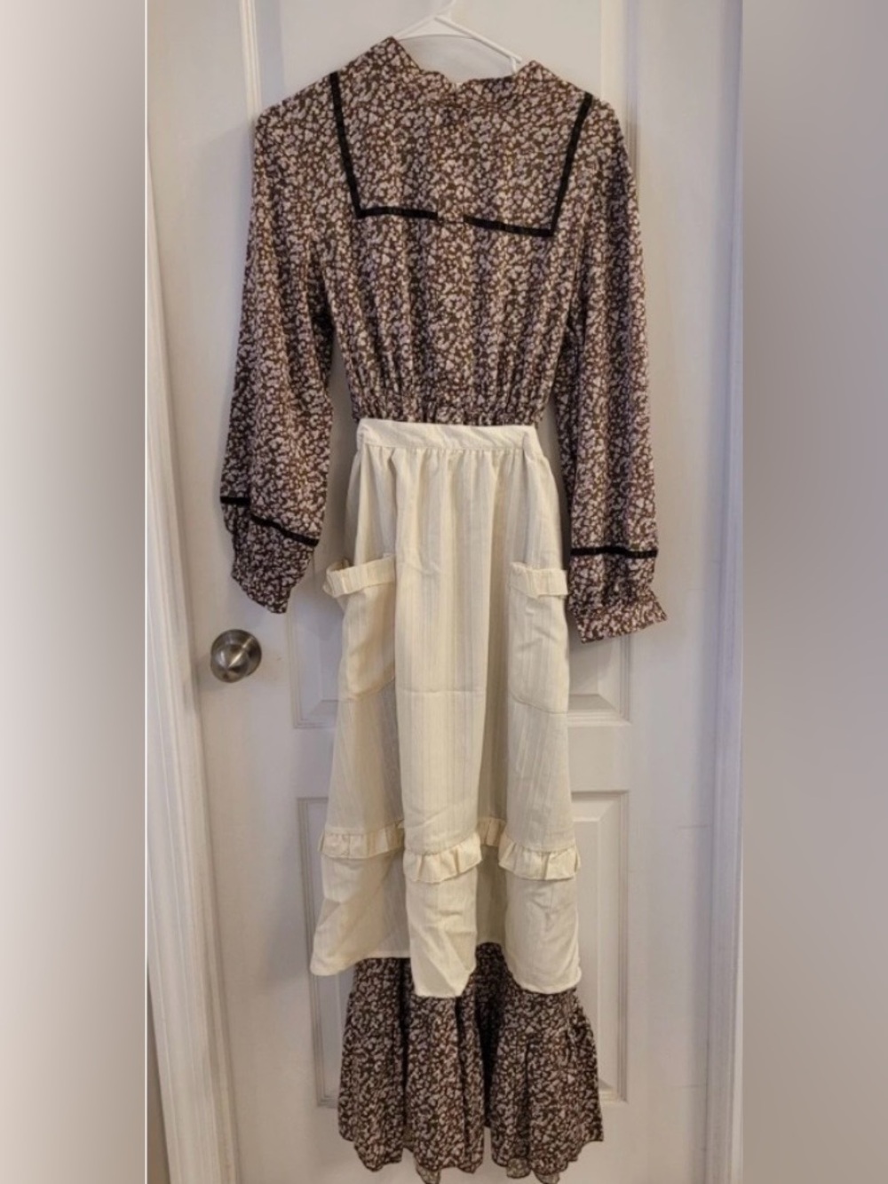 Pioneer Costume Set Prairie Dress Women's Med With Apron Wig Glasses Halloween